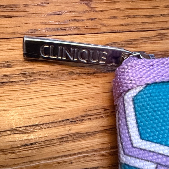 Clinique Geometric Blue and Purple Cosmetic Bag with Jonathan Adler Tag -Clean! - Picture 2 of 8
